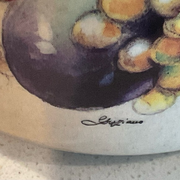 Signed Casey Pottery Marshall, TX USA Salt & Pepper Shakers w/Fruit,Great Shape - Picture 12 of 12